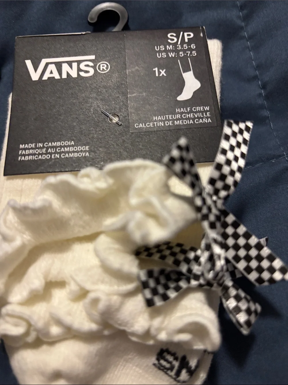 Girls vans half crew socks size 3.5-6